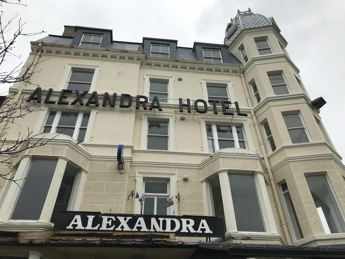 The New Alexandra Hotel 랜디드노 외부 사진